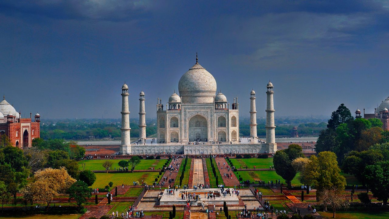 Taj Mahal at sunrise in Agra