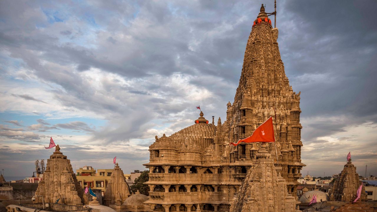 Sacred Dwarka and Somnath pilgrimage temples