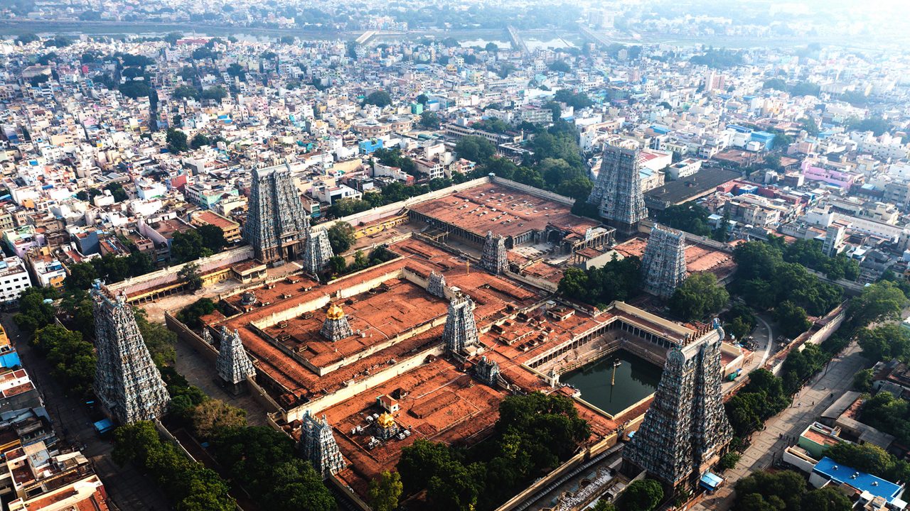 Meenakshi-Sundareswarar Temple in Madurai, Tamil Nadu